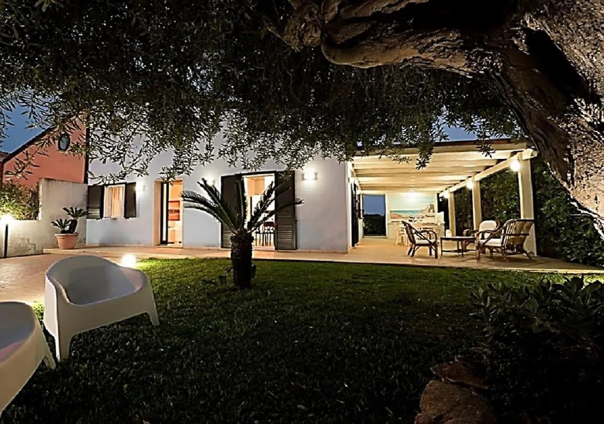 Villa Relax A 200Mt Dal Mare ポッツァッロ